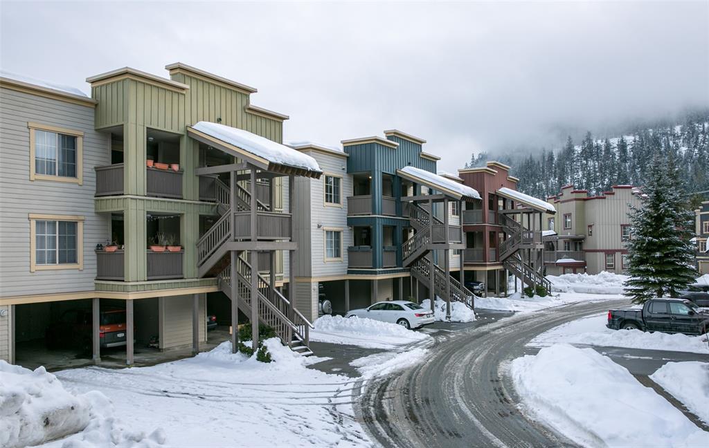 #9 – 1444 Vine Road