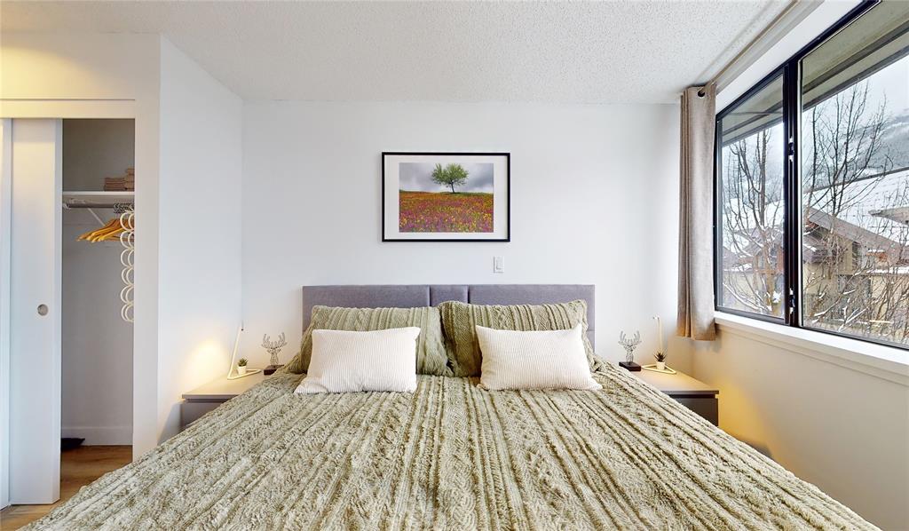 #301 – 4111 Golfers Approach