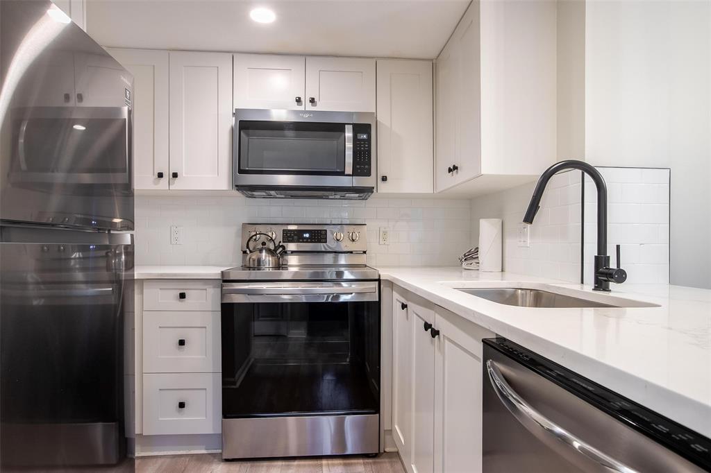 #20 – 4355 Northlands Boulevard