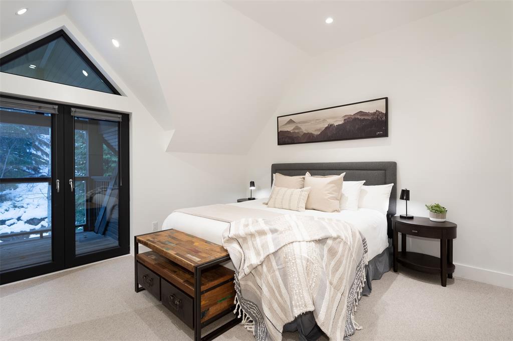 #26 – 4705 Glacier Drive