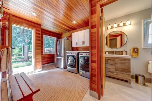 8512 Drifter Way, Haus Dorle, for Marie O'Connor real estate.