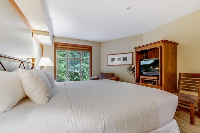 #206 G3 – 4653 Blackcomb Way