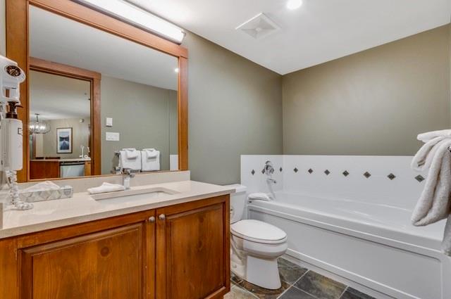 #206 G3 – 4653 Blackcomb Way