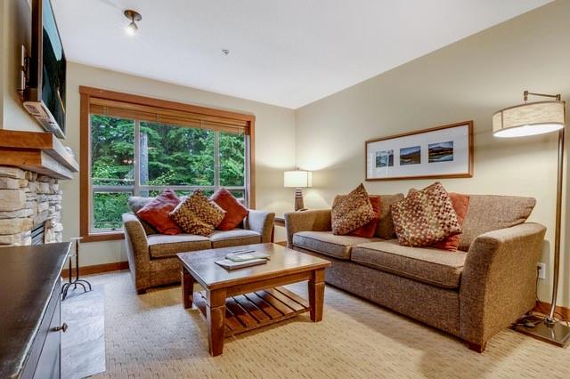 #206 G3 – 4653 Blackcomb Way