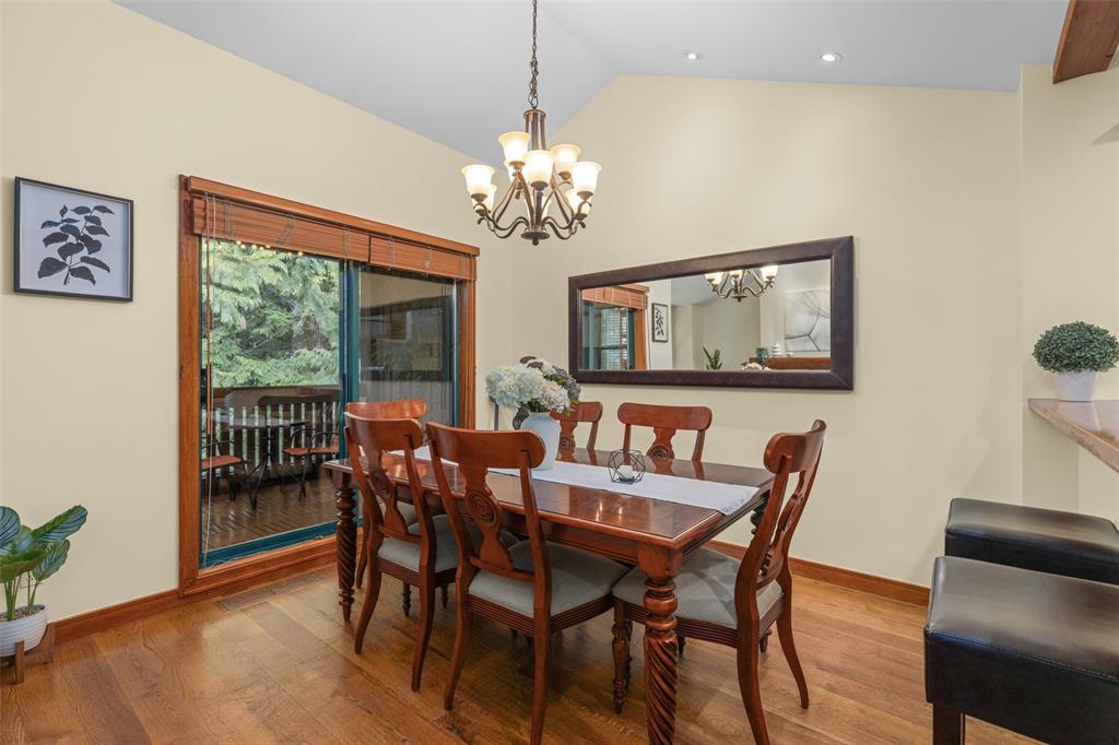 #43D – 4652 Blackcomb Way