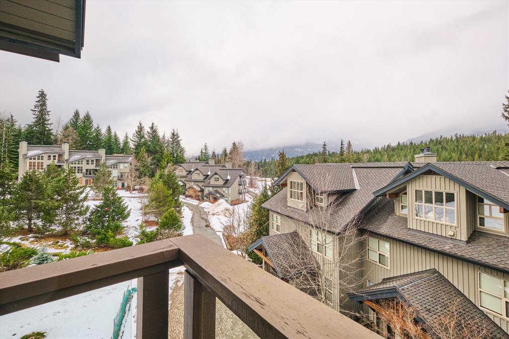 #13 – 4644 Blackcomb Way