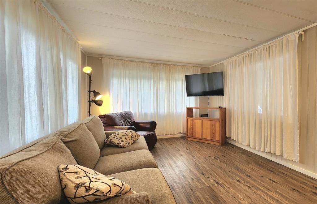 9304 Upper Lillooet River FSR