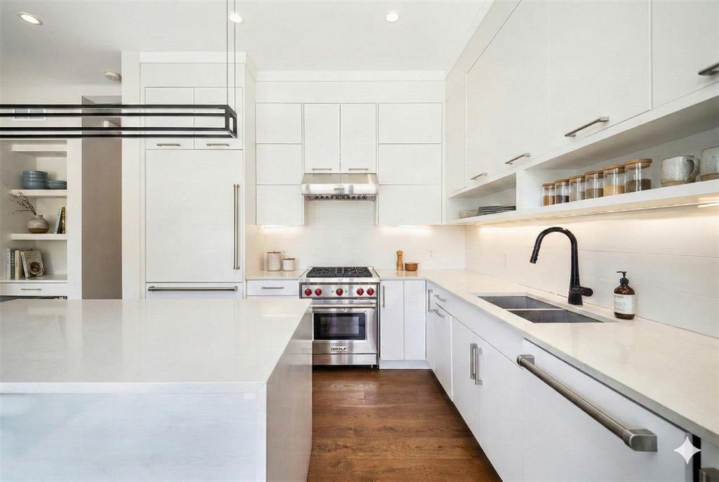 #21 – 1350 Cloudburst Drive