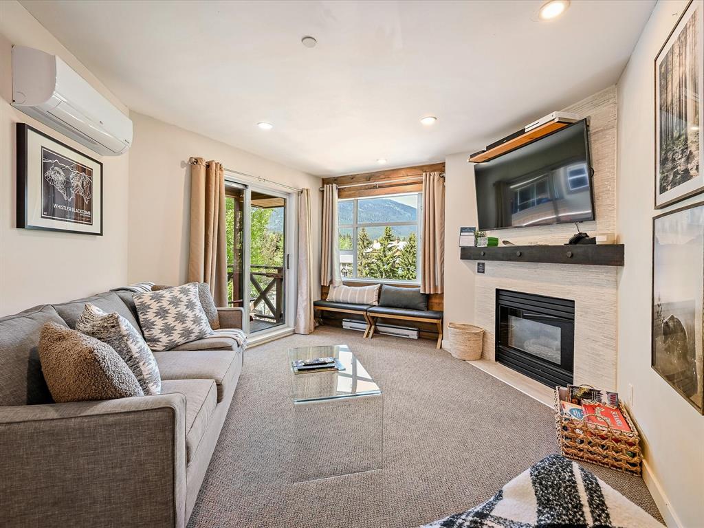 #326 – 4360 Lorimer Road