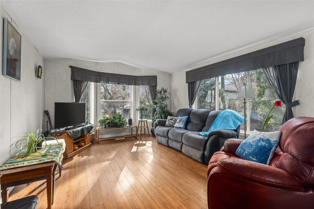 7636 Pemberton Meadows Road