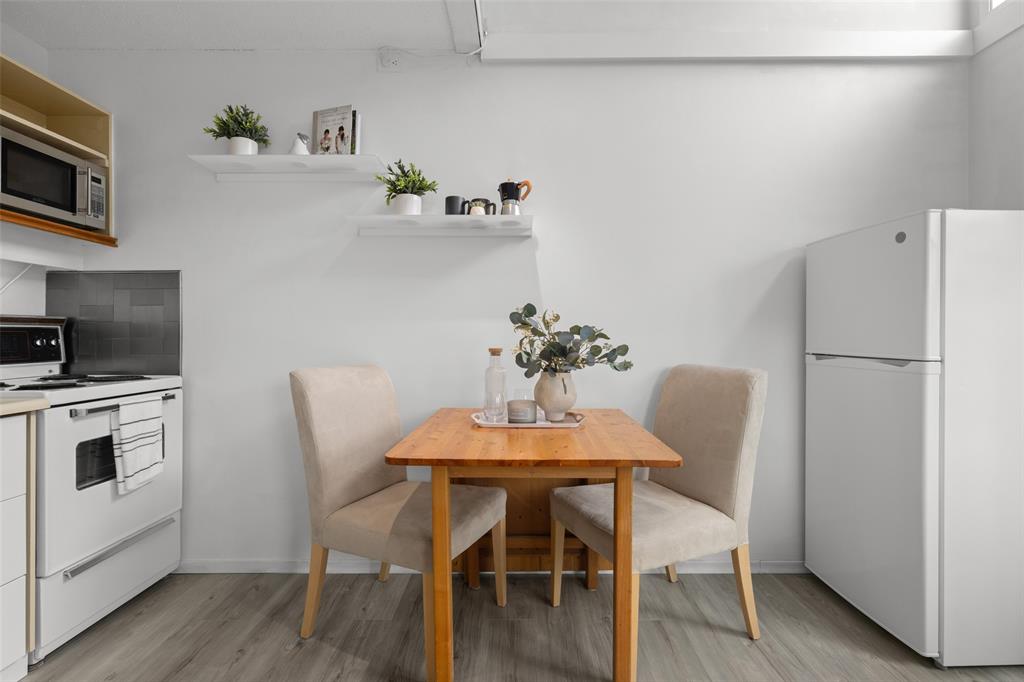 #1 – 2166 Sarajevo Drive