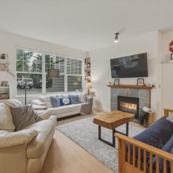 #201 – 3300 Ptarmigan Place