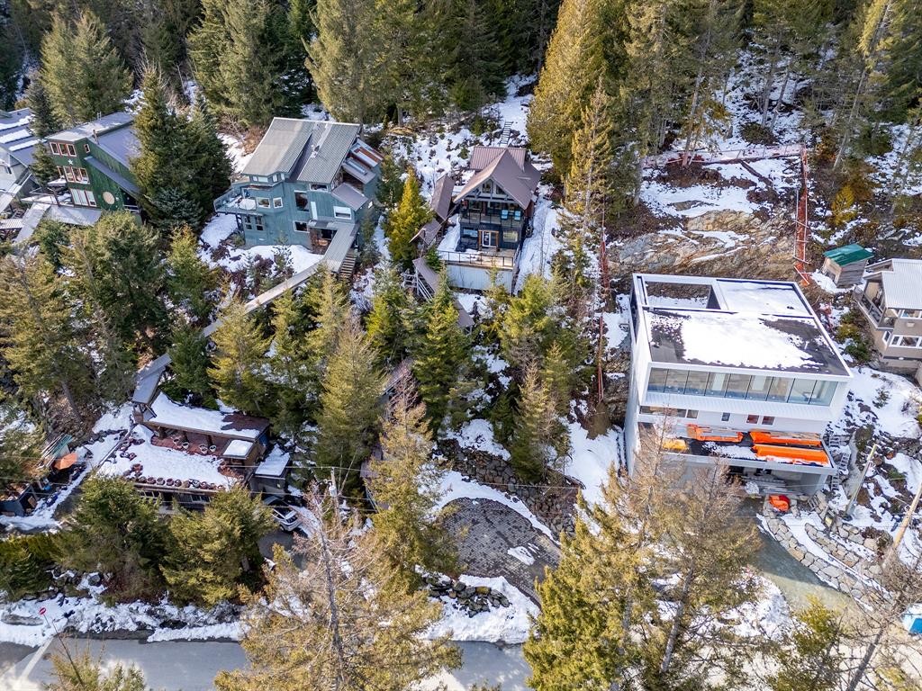 8706 Wedgeview Place