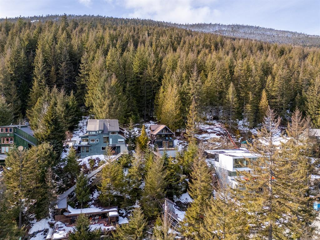 8706 Wedgeview Place