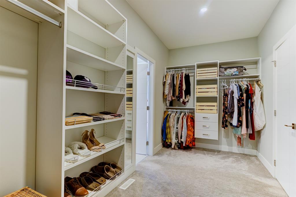 2004 Tiyata Boulevard