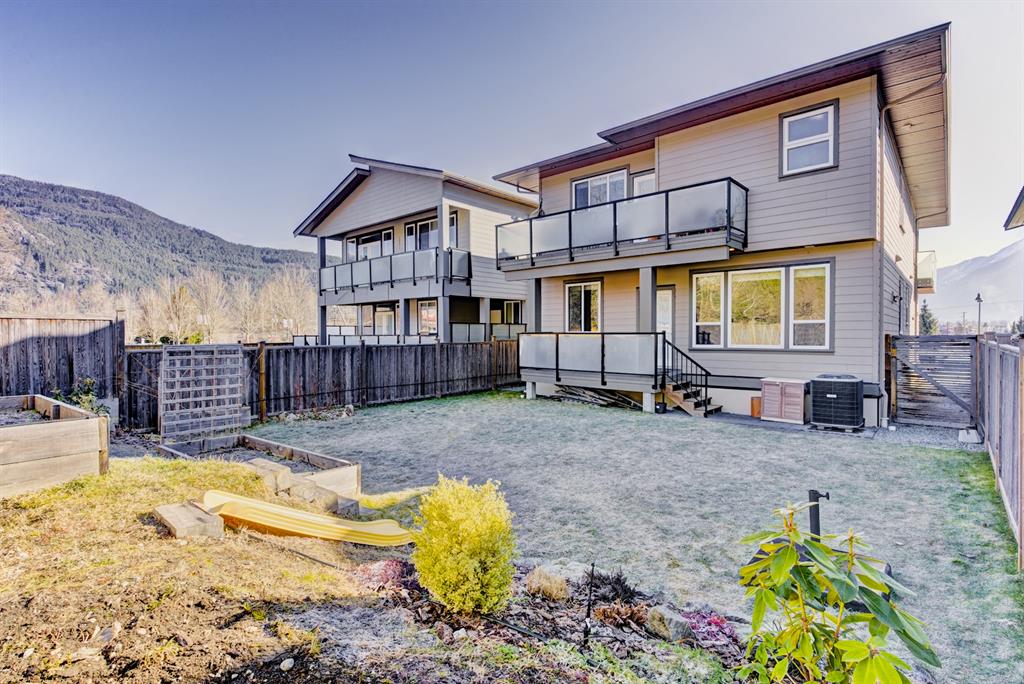 2004 Tiyata Boulevard