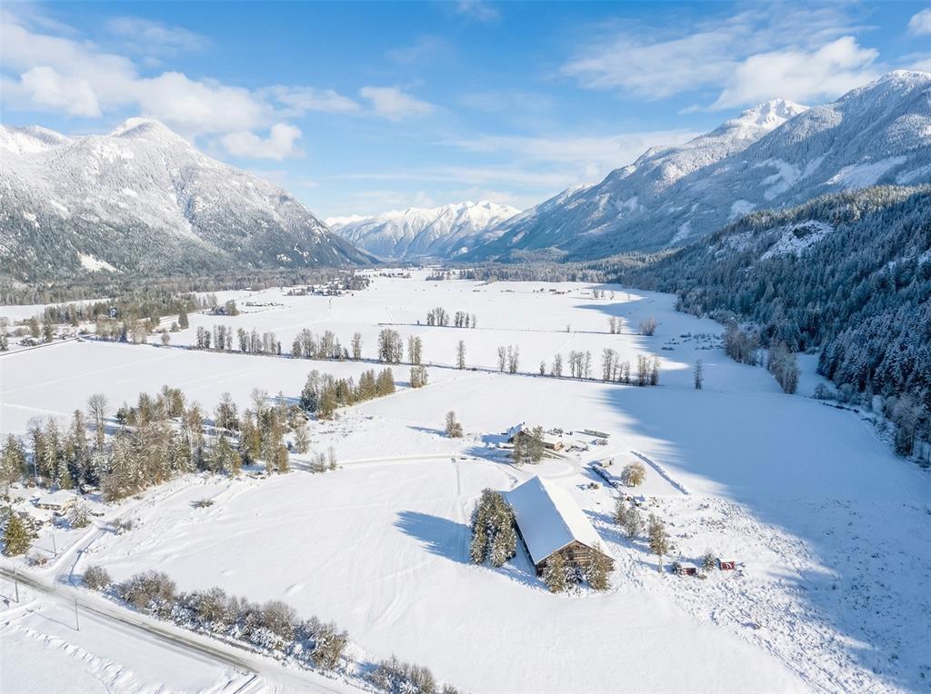 9115 Pemberton Meadows Road