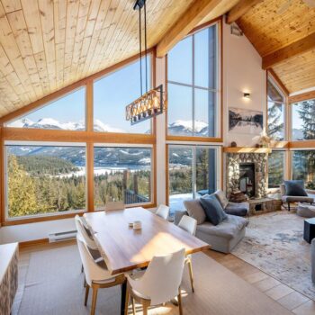 8373 Mountain View Drive