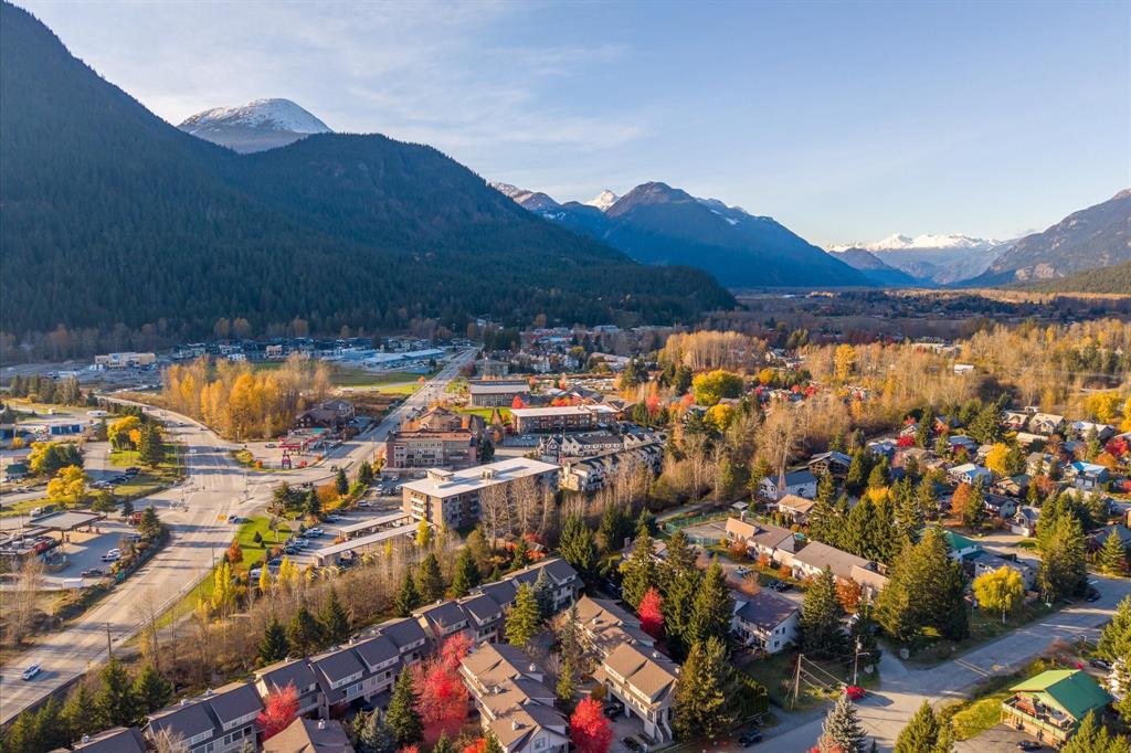 #17 – 1470 Laurel Street