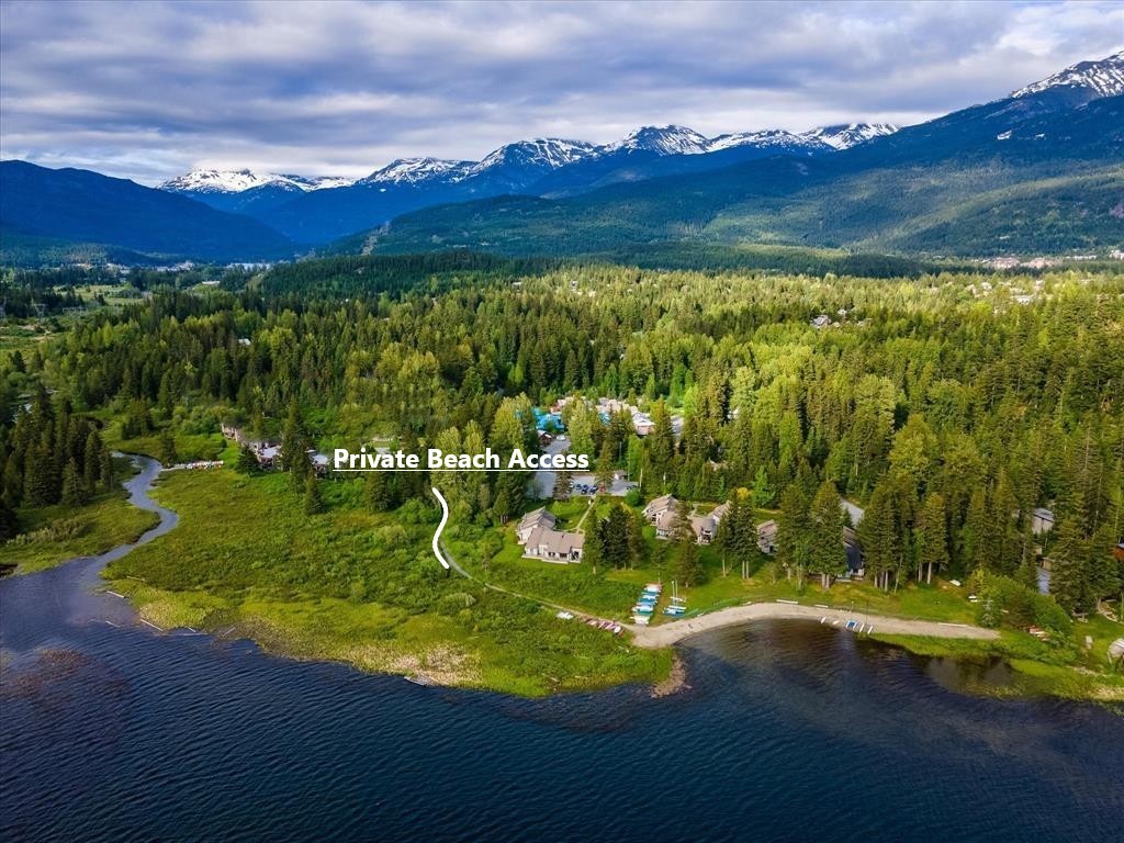 6725 Crabapple Drive