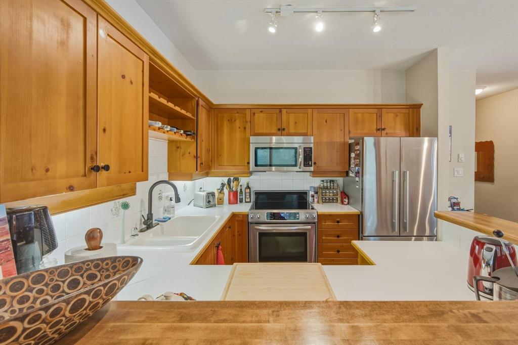 #1 – 4652 Blackcomb Way