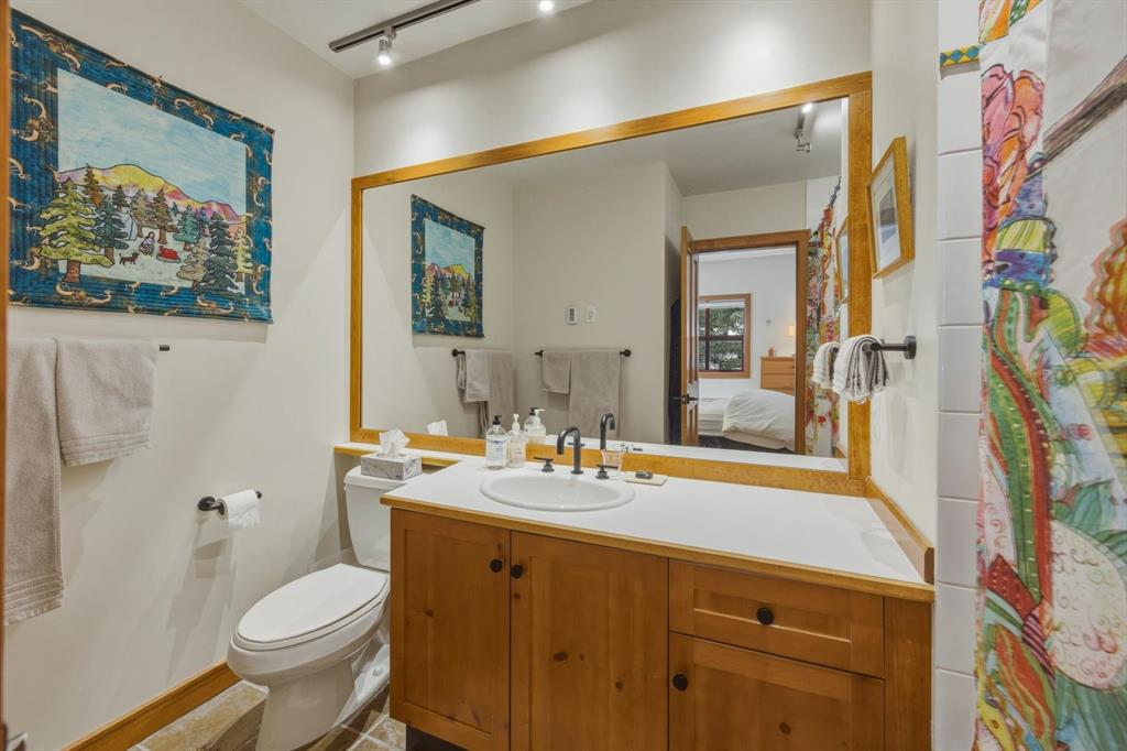 #1 – 4652 Blackcomb Way