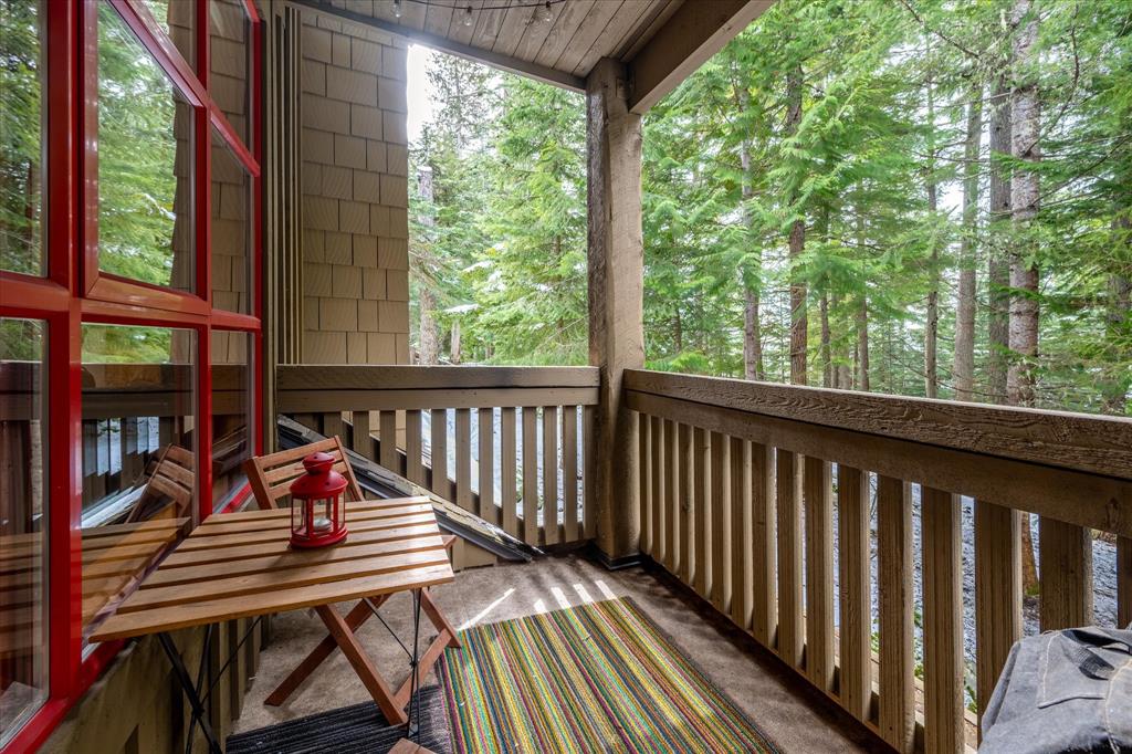 #1 – 4652 Blackcomb Way