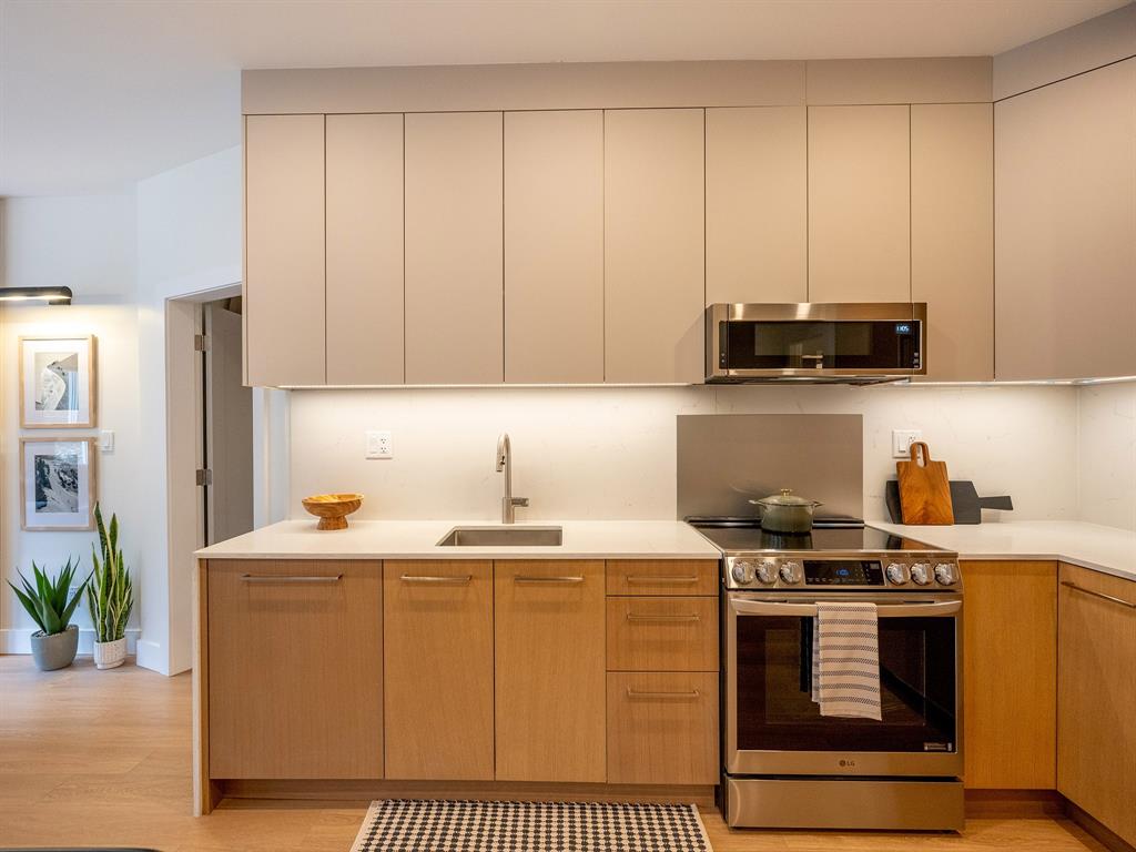 #107 – 4365 Northlands Boulevard