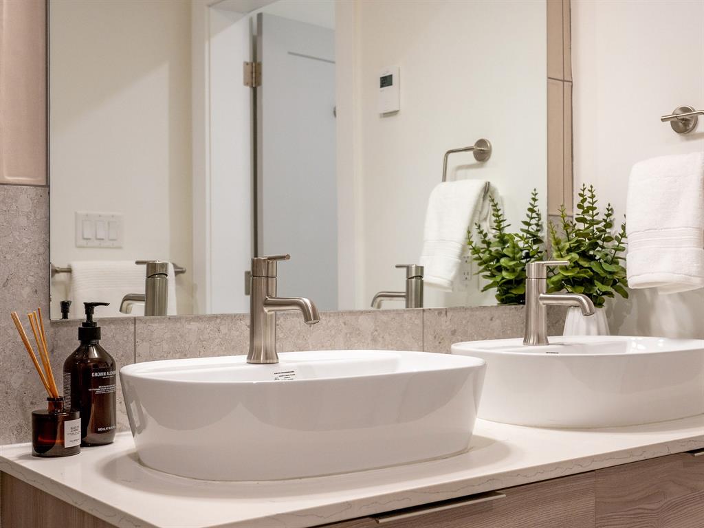 #107 – 4365 Northlands Boulevard