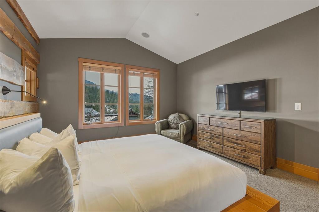 #17H – 2300 Nordic Drive