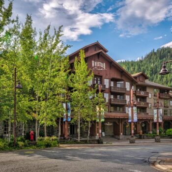 #416C – 2036 London Lane