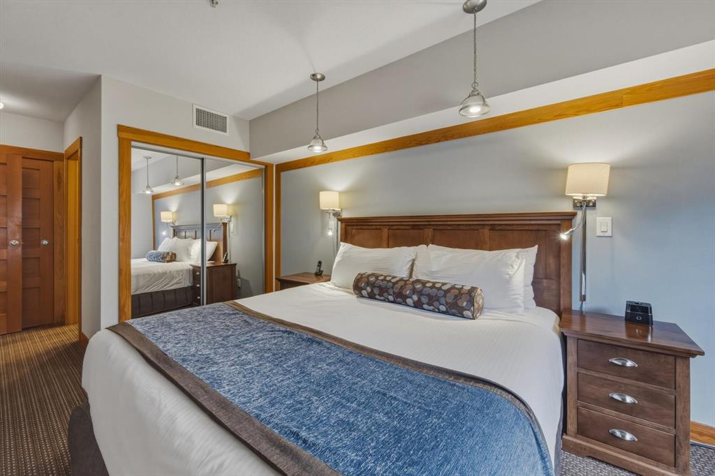 #416C – 2036 London Lane