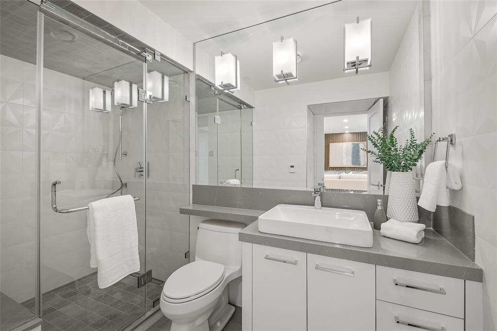 1733 River Run Place