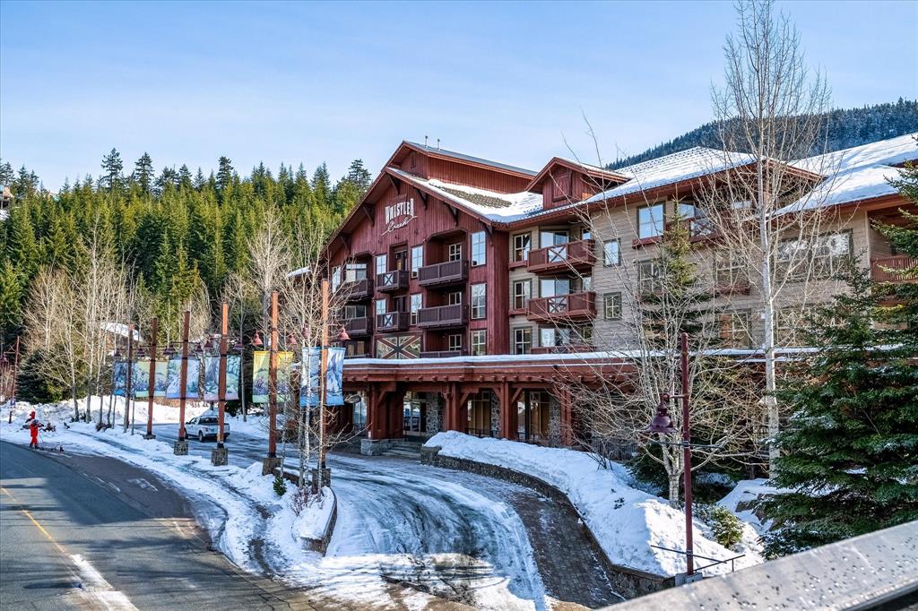 #637B – 2036 London Lane