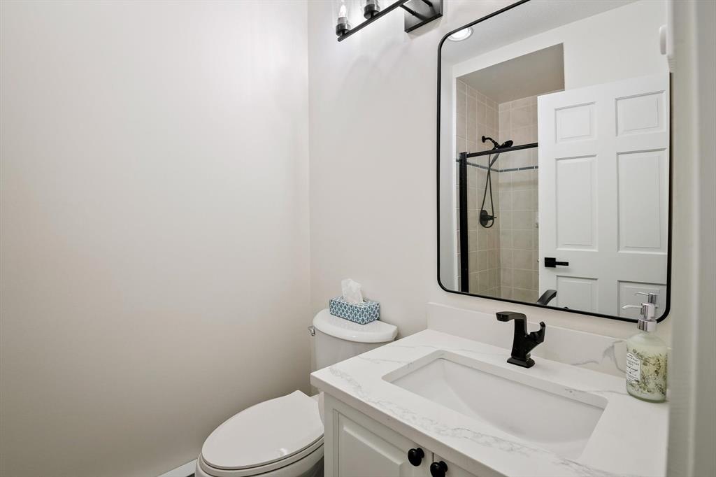 #203 – 4405 Blackcomb Way