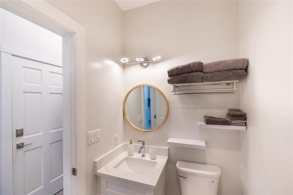 #311 – 4405 Blackcomb Way