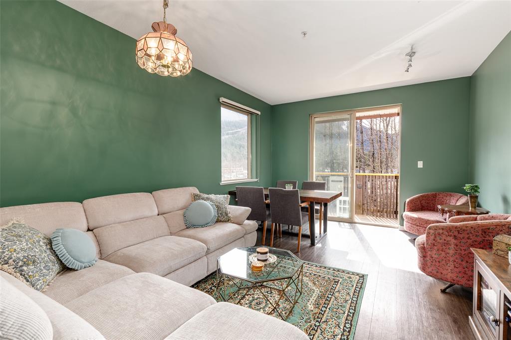 #204 – 1436 Portage Road