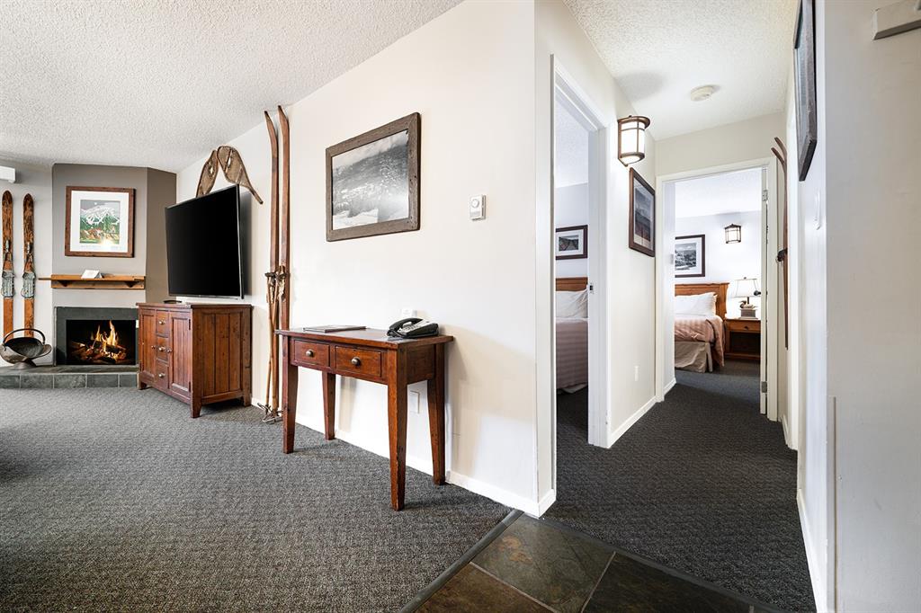 #222 – 4200 Whistler Way