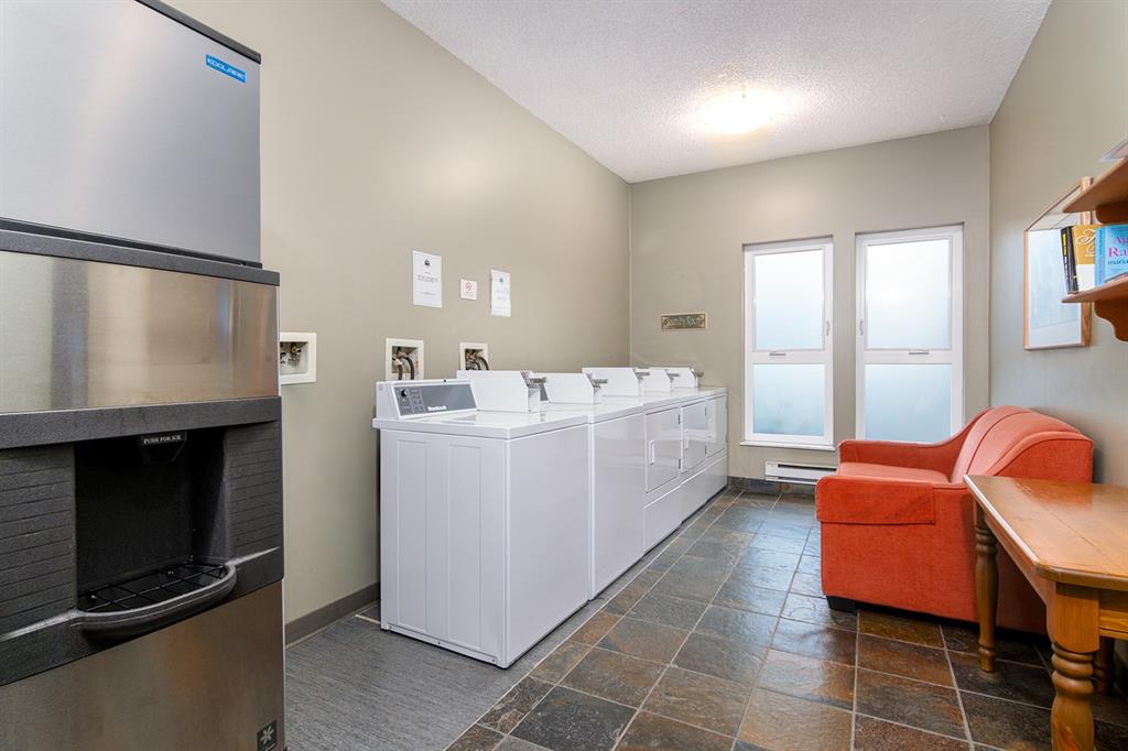 #222 – 4200 Whistler Way