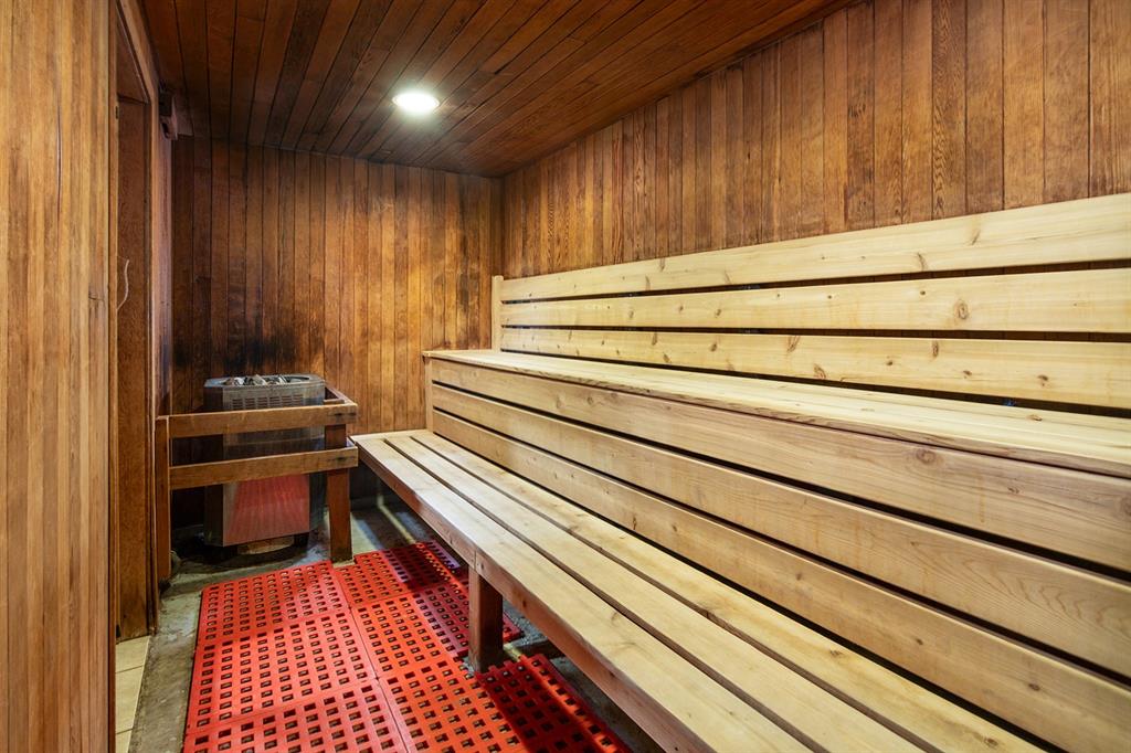 #222 – 4200 Whistler Way