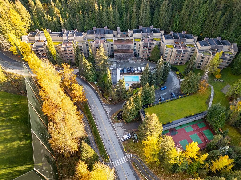 #222 – 4200 Whistler Way