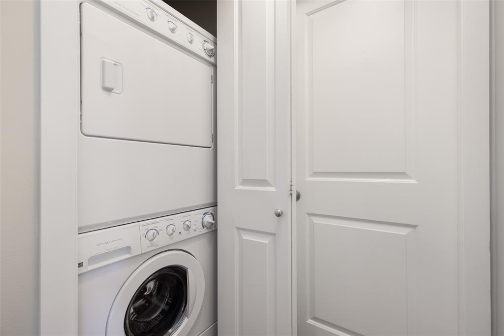 #6 – 7450 Prospect Street