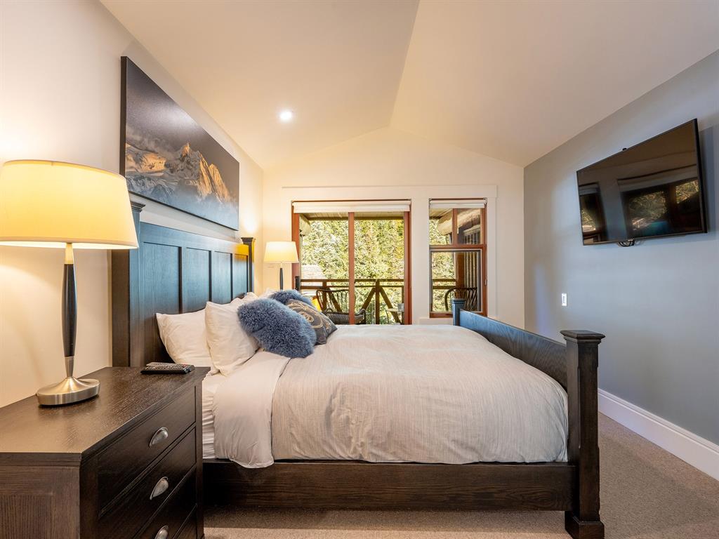 #2 – 2324 Taluswood Place