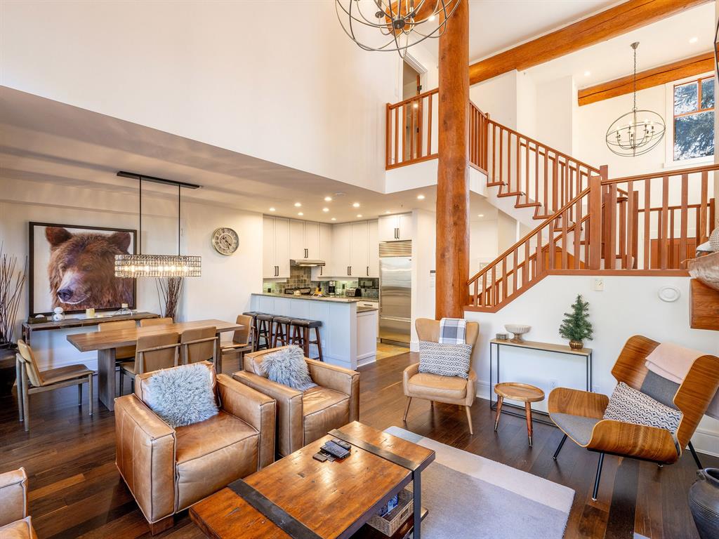 #2 – 2324 Taluswood Place