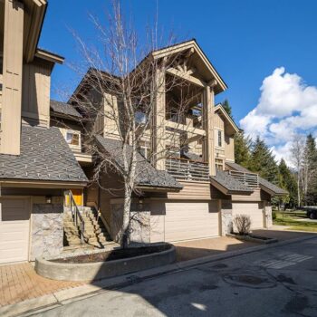 #18 – 8030 Nicklaus North Boulevard