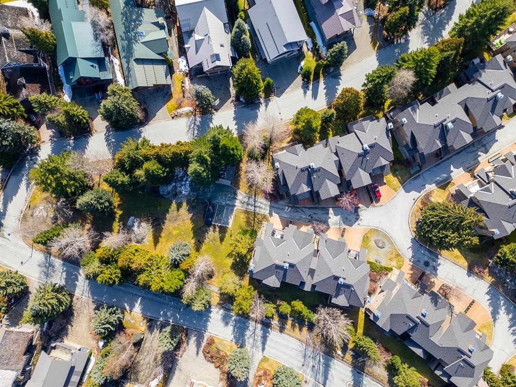 #18 – 8030 Nicklaus North Boulevard