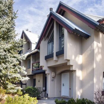 #25 – 4637 Blackcomb Way