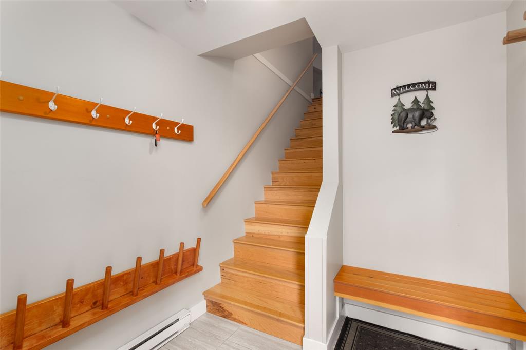 #25 – 4637 Blackcomb Way