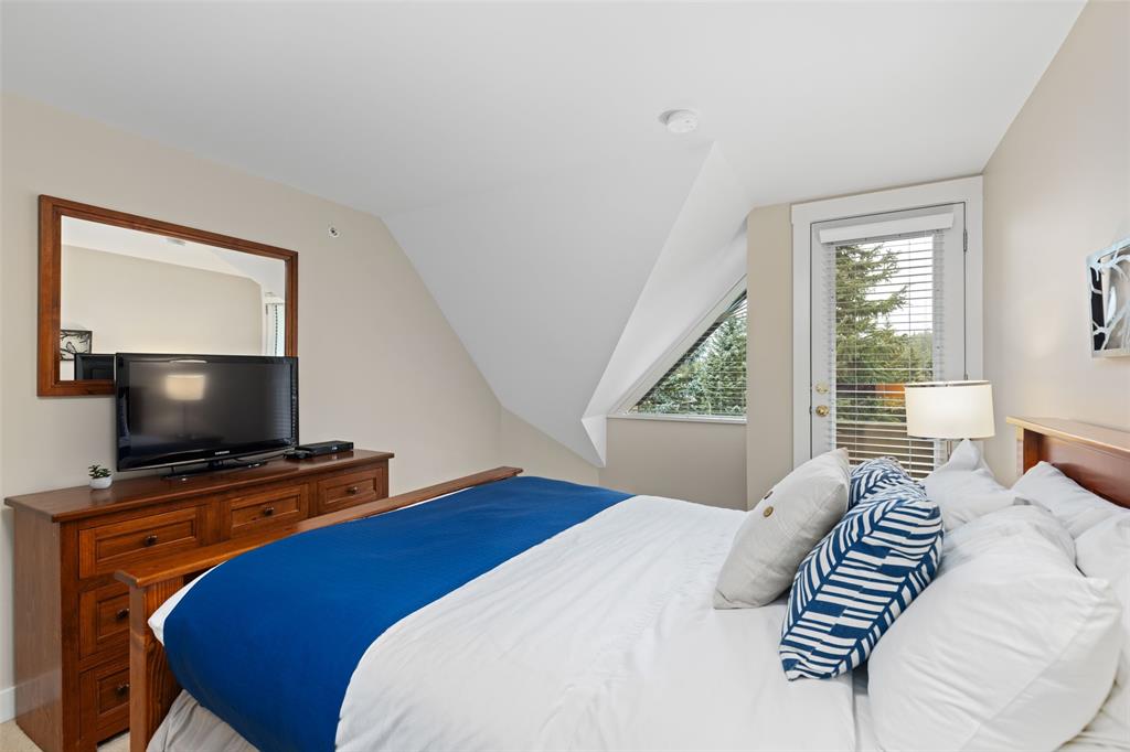 #25 – 4637 Blackcomb Way