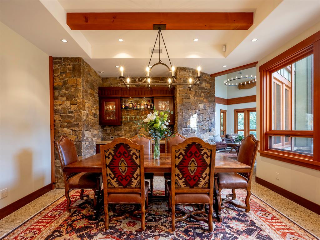 2219 Lake Placid Road